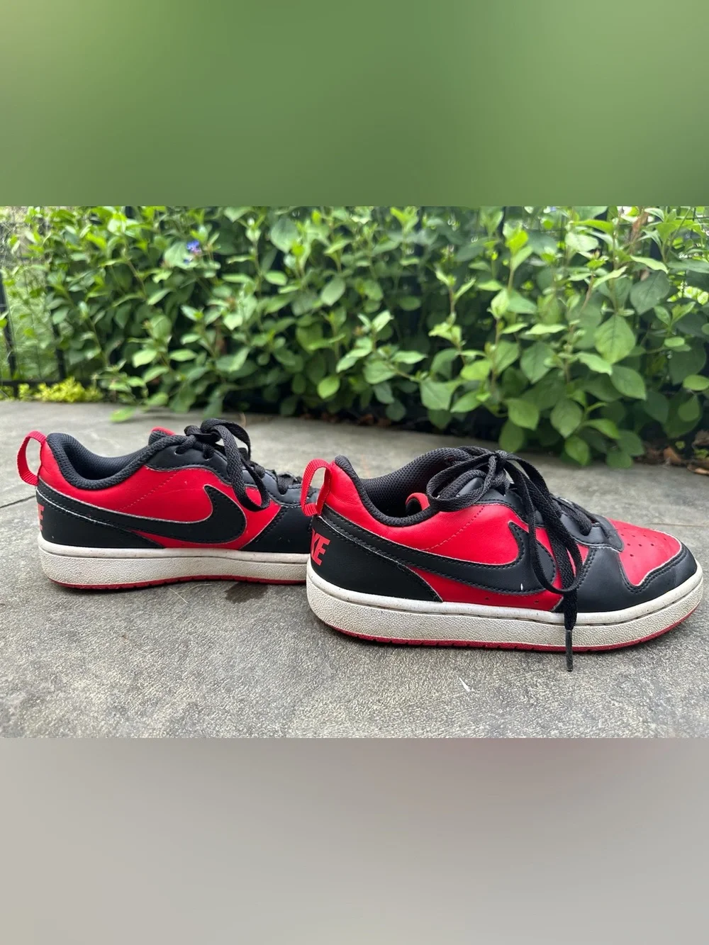 Nike Kids Red and Black Sneakers